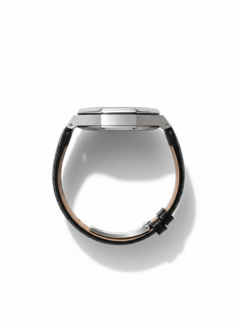 أوديمار بيجويت ساعة أوديمار بيغيه رويال أوك أوتوماتيكية من الفولاذ المقاوم للصدأ بميناء أسود وسوار من الجلد الأسود - Image 3